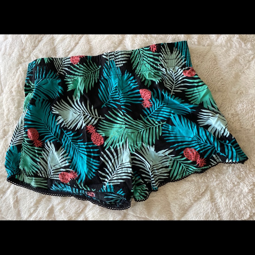 Secret Treasure —soft— Sleep/Lounge Shorts (M)
